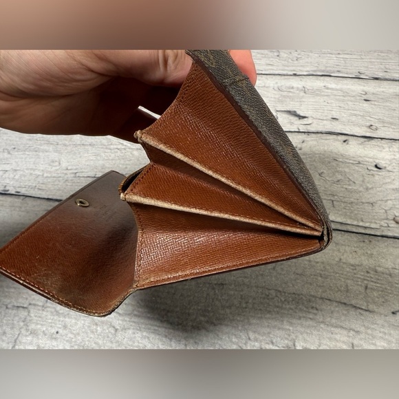 Louis Vuitton Portefeuille Sarah Long Bifold Wallet Brown Monogram Leather - Picture 15 of 16
